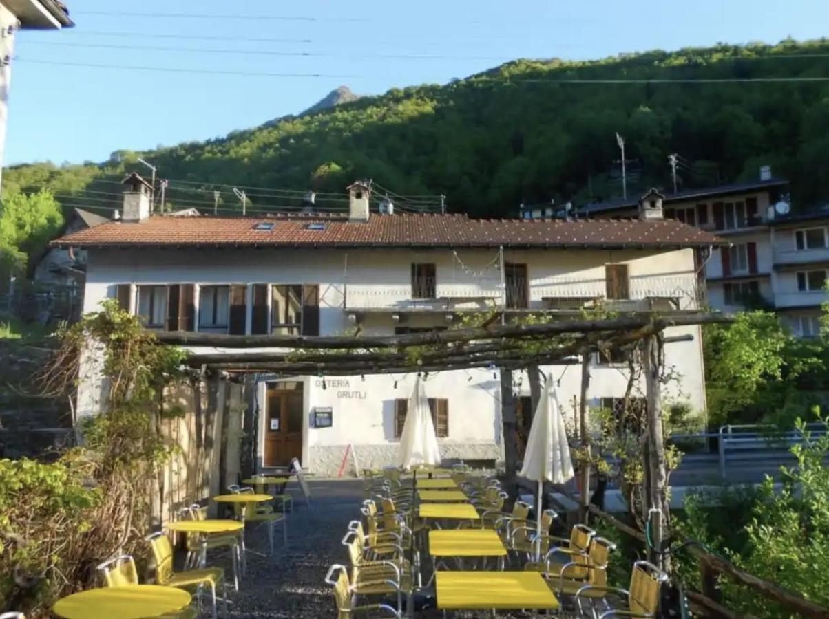 Osteria Gruetli Con Alloggio Borgnone Экстерьер фото