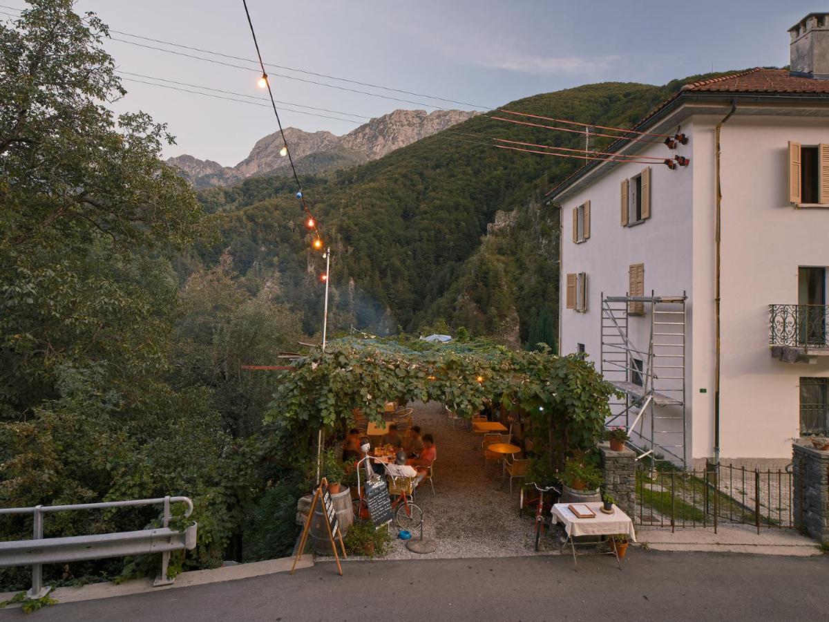 Osteria Gruetli Con Alloggio Borgnone Экстерьер фото